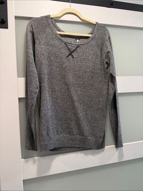 Poof! Heather Gray V-Neck Knit Pullover
